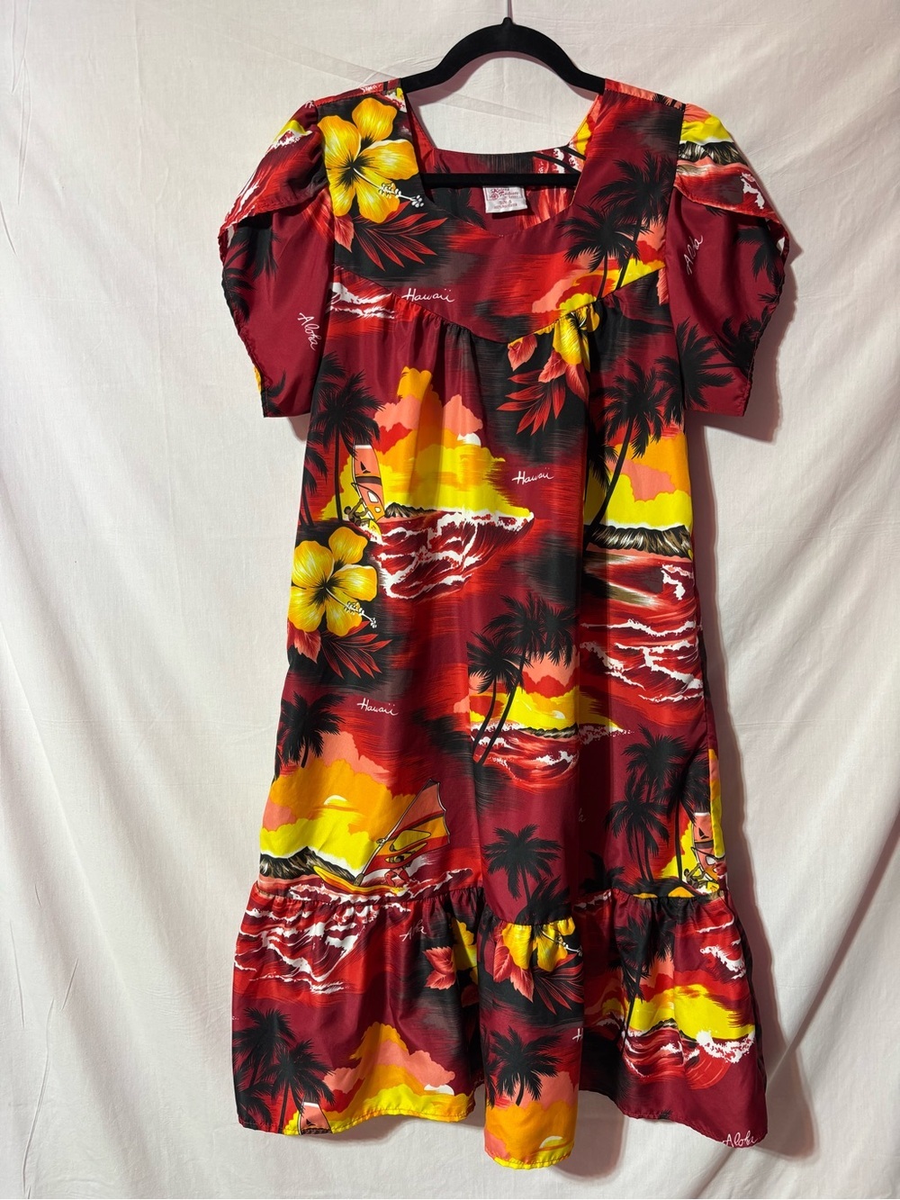 Hawaiian-Print Red Midi Dress